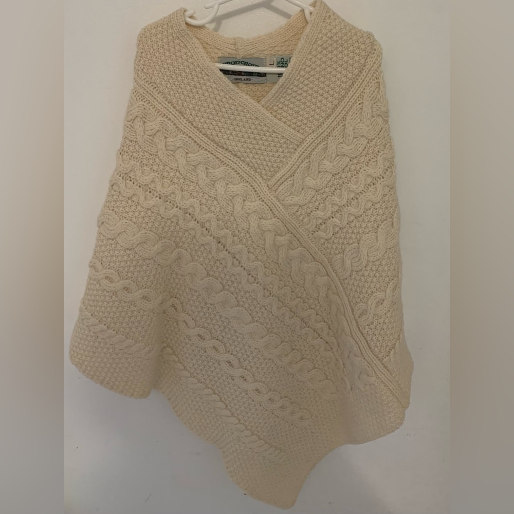 Girls size L Merino Wool Knit Irish Poncho